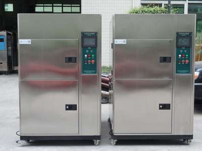 可程式恒温恒湿实验箱