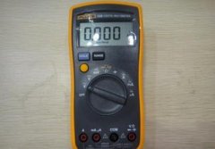 F15B/F17B数字万用表